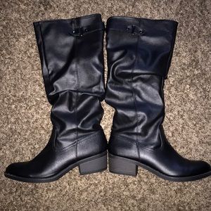 Women's Time and Tru Tall Slouch Boots